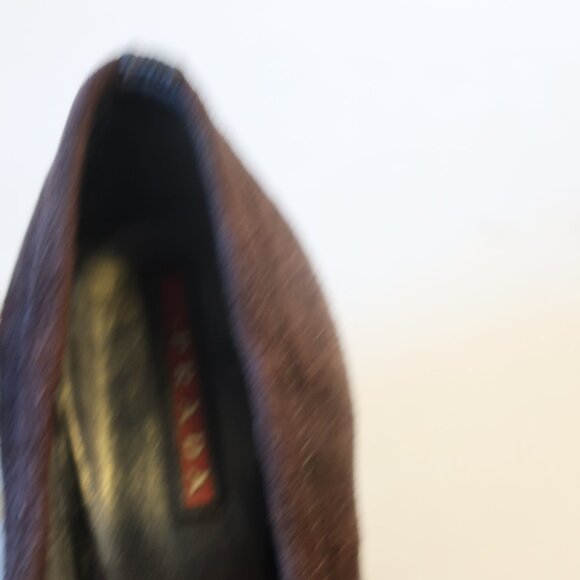 Womens Prada Brown Black Suede Patent Leather Capped Toe Heels Pumps 38.5 US/8.5 - Picture 6 of 16